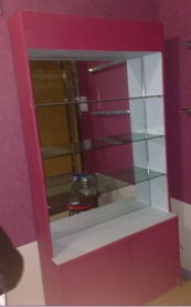 急售二手貨柜，帶鏡子、家居、日用品、家電及百貨商品，一站式清倉處理